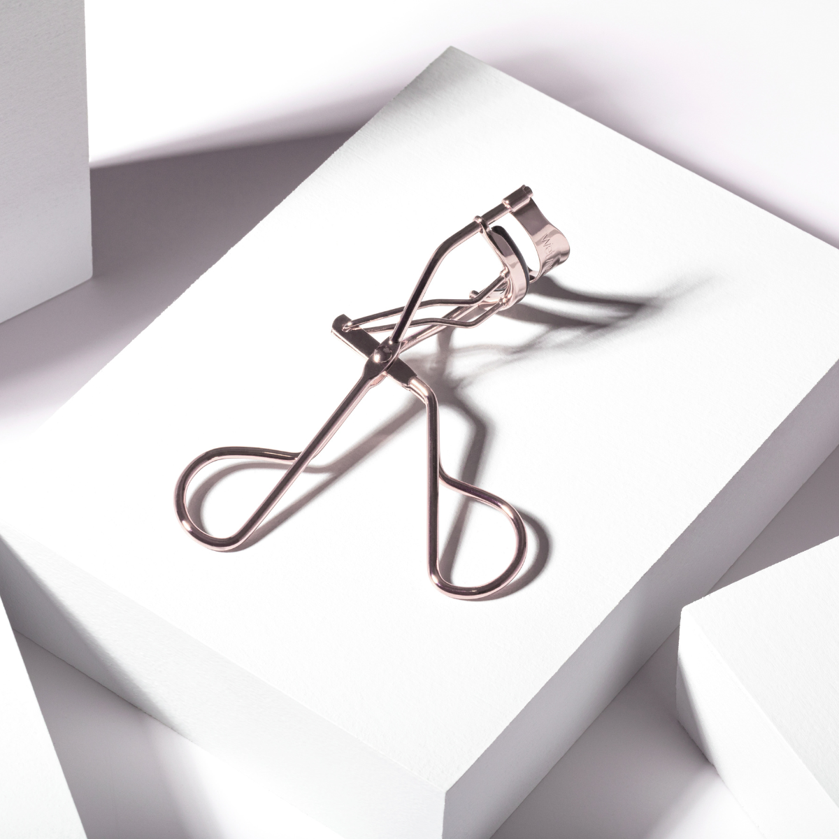 Curvador de Cílios - High On Lash Eyelash Curler